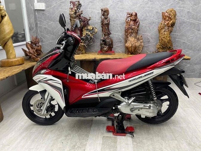Air blade biển số SG ngoại hình đẹp, máy êm