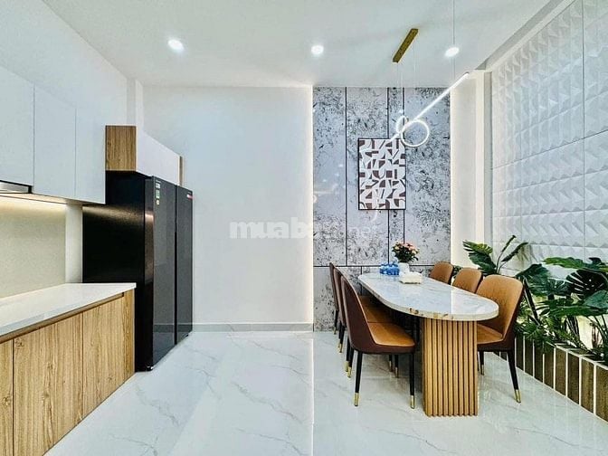 cần ra nhanh căn nhà gần BV Bình Dân ở Vườn Chuối p4 q3. 2,890tỷ