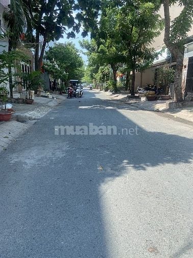 Cho thuê kho 280m² – đường nhựa 10m, xe tải Đặng Thuỳ Trâm . P13.BT