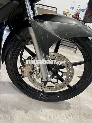EX 62 Fi . Côn Tự động
