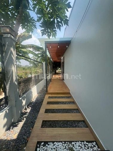 Làm nơi nghỉ dưỡng gần Thành Phố , DT 15x41m, Long Thới.