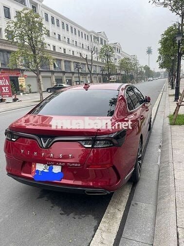 VinFast Lux A2.0 2022 Pre - ODO 38888 km