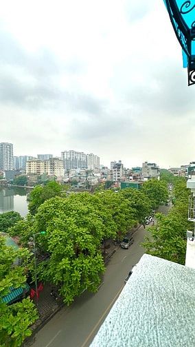 Nhà 2 mặt tiền mặt Phố Dương Văn Bé -Minh Khai. MB70m2*6T thang máy. 
