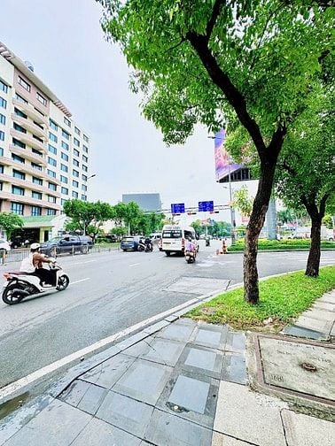 [ PHÚ NHUẬN ] Cho Thuê Nhà: 178B-178C Nguyễn Văn Trỗi - 18x23m, 4 tầng