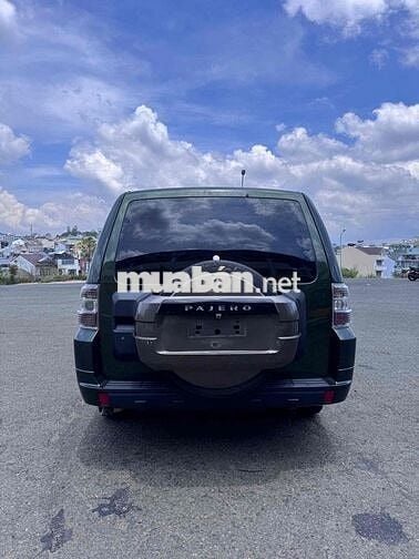 Mitsubishi Pajero 2009 - 140000 km