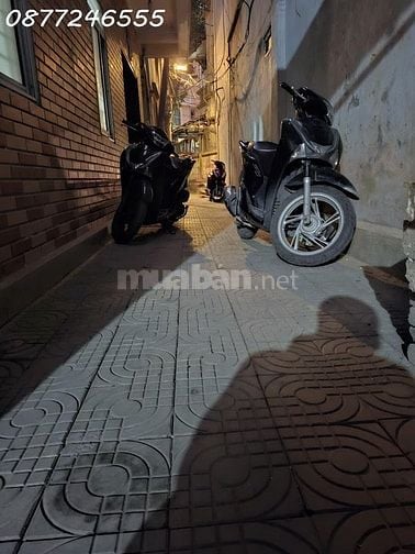 Bán nhà siêu đẹp – Giá 19.5 tỷ – Cách ô tô tránh chỉ 20m – Khu vực