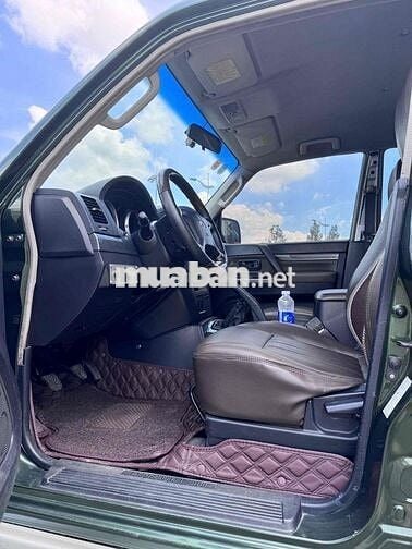 Mitsubishi Pajero 2009 - 140000 km