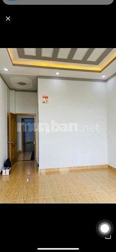 Nhà 1 xẹt đường Tùng Thiện Vương, Quận 8. Gần cầu Chà Và