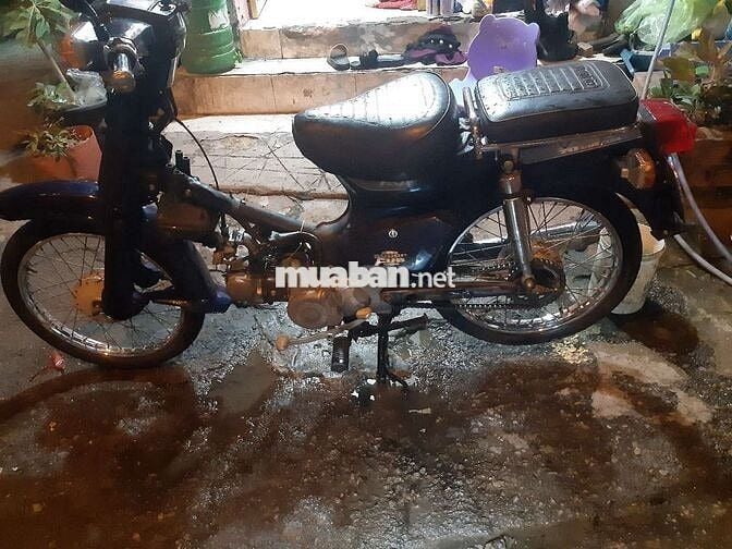 Cần bán xe cup tum Honda 70cc như hình