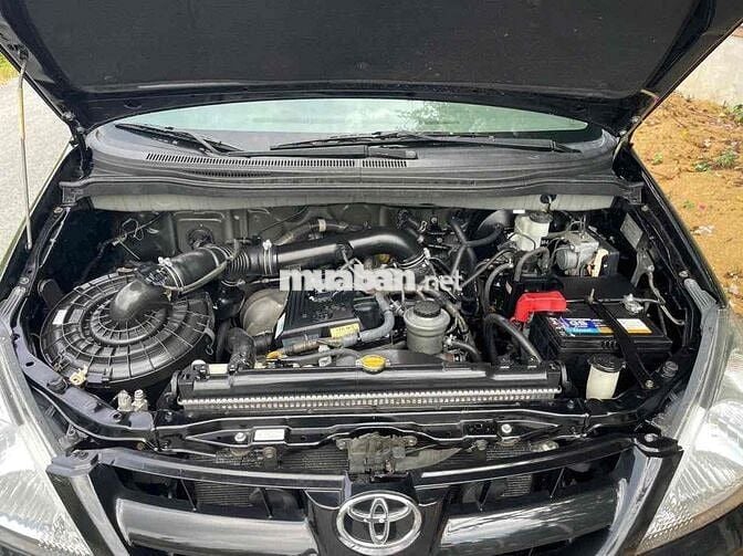 Toyota Innova 2007 G - 190000 km