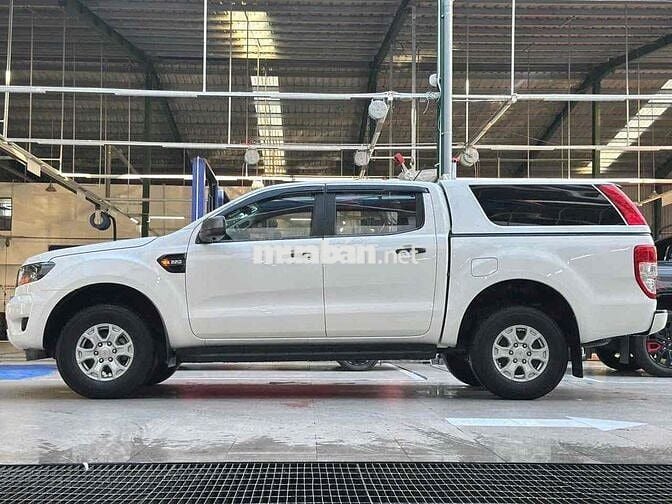 Ford Ranger 2019 XLS 2.2L 4x2 MT - Có BH Hãng