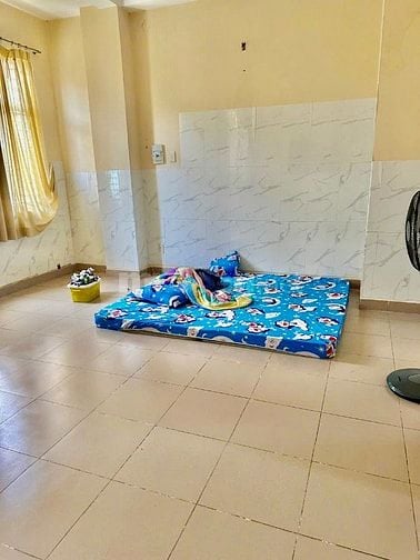 Nhà 3 tầng Ngang 6m Mặt tiền KDC Bình Hưng