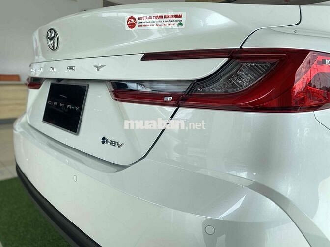 TOYOTA CAMRY 2.5HEV MID - ƯU ĐÃI LỚN - GIAO NGAY