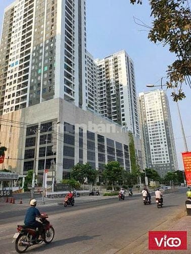 kẹt tiền cần bán căn hộ 65m2 giá rẻ,tòa nhà có trung tâm thương mại
