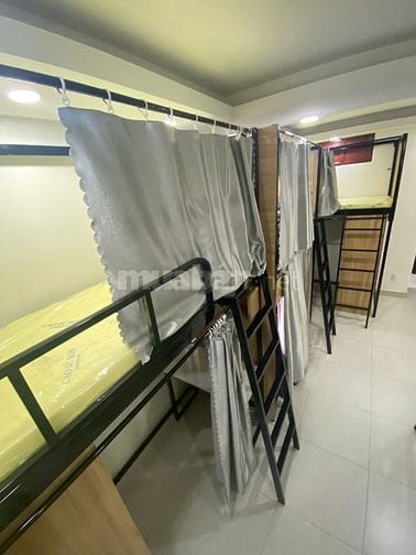 Sleep Box cao cấp, gần sân bay, giá 2tr5 bao toàn bộ điện nước