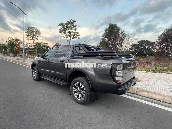 Ford Ranger 2019 XLS 2.2L 4x2 AT - 90000 km