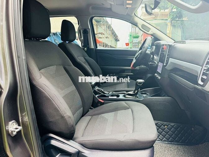 Ford Ranger 2023 XLS 2.0L 4x2 AT - 7000 km