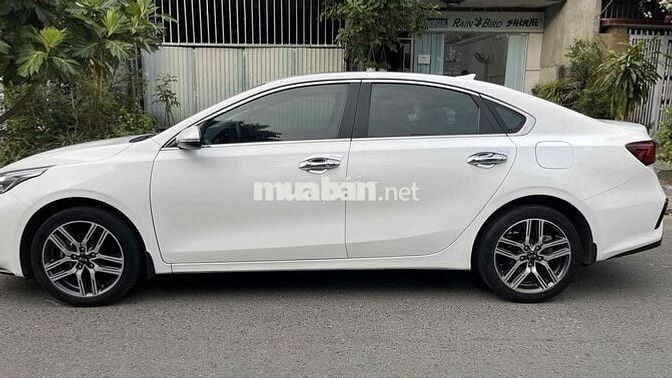 Kia Cerato 2019 1.6 AT Luxury - 68000 km