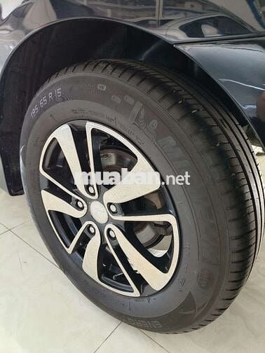 HONDA Civic 2007 1.8 MT