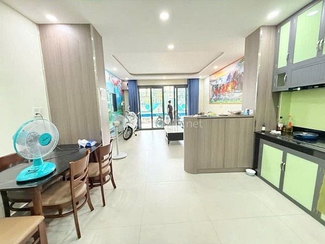 Chủ bán gấp nhà Nguyễn Thị Minh Khai P Bến Nghé Q1.49m2 , 2tầng,hẻm 5m