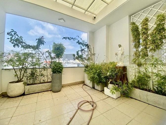 Vỡ nợ bán gấp nhà hxh đường Nguyễn Thiện Thuật,q3-dt 62m2,giá 920tr
