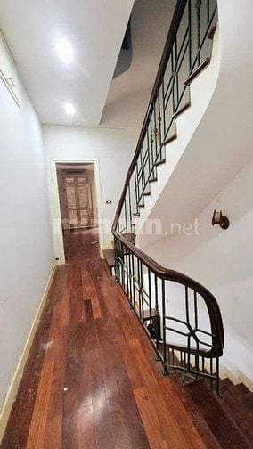 NHÀ 4 TẦNG PHÂN LÔ OTO - 75M2 - VIP GIẢNG VÕ - ĐỐNG ĐA