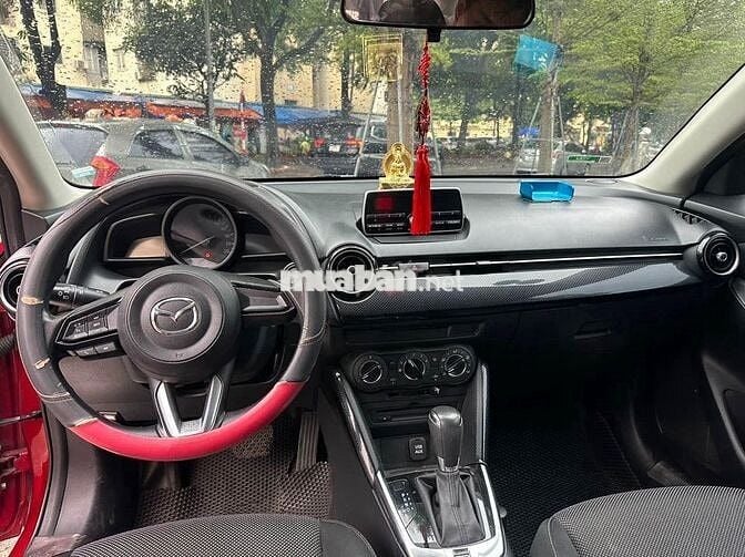 Cần bán xe Mazda 2, sản xuất 2019, màu đỏ