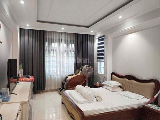 Biệt thự đẳng cấp 3 Mặt tiền. Khu VIP gò vấp 