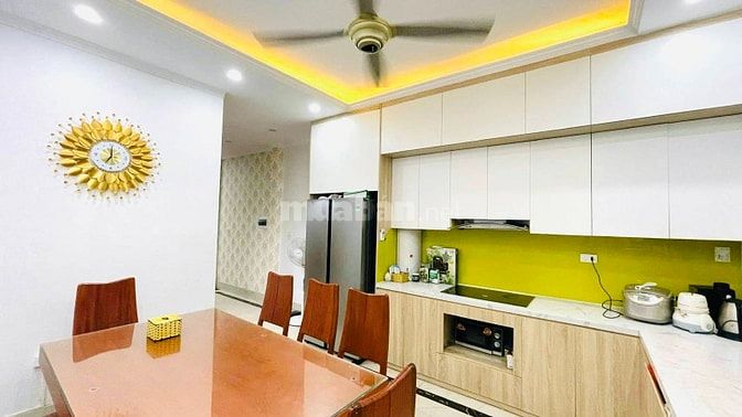 Siêu phẩm mặt phố  Gara ô tô Hạ Đình Thanh Xuân DT61m2 6 tầng 15,6 tỷ