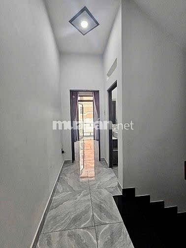 BÁN GẤP NHÀ BÀ LÊ CHÂN PHƯỜNG TÂN ĐỊNH QUẬN 1 - DT 45m2/ 2 Tỷ 890