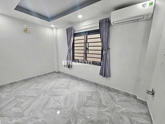 BÁN GẤP NHÀ BÀ LÊ CHÂN PHƯỜNG TÂN ĐỊNH QUẬN 1 - DT 45m2/ 2 Tỷ 890
