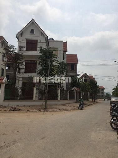 BÁN GẤP BIỆT THỰ LINH ĐÀM 200 MÉT 40 TỶ