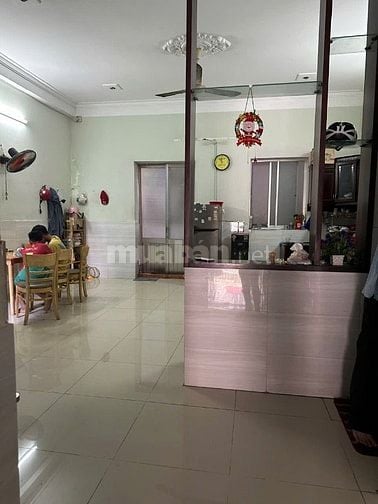Bán nhà 6x18m 1 trệt 1 lầu và sân thượng KDC Bình Hưng, Bình Chánh