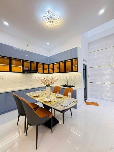 Bán nhà Nguyễn Đình Chiểu Q3, 80m² chỉ 3.8 tỷ, sổ riêng, vị trí đẹp