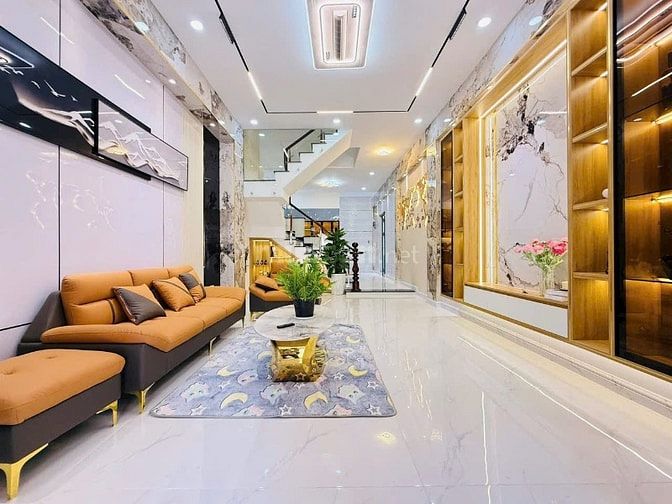 Bán nhà Nguyễn Đình Chiểu Q3, 80m² chỉ 3.8 tỷ, sổ riêng, vị trí đẹp