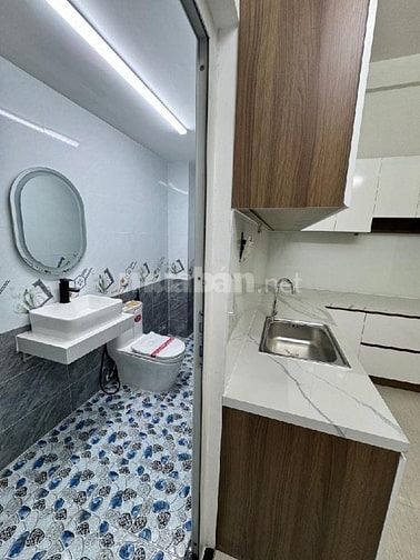 Định cư bán gấp nhà Trần Xuân Soạn,q.7,dt 58m2,có sổ hồng, giá 760tr