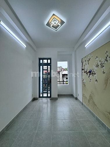Định cư bán gấp nhà Trần Xuân Soạn,q.7,dt 58m2,có sổ hồng, giá 760tr