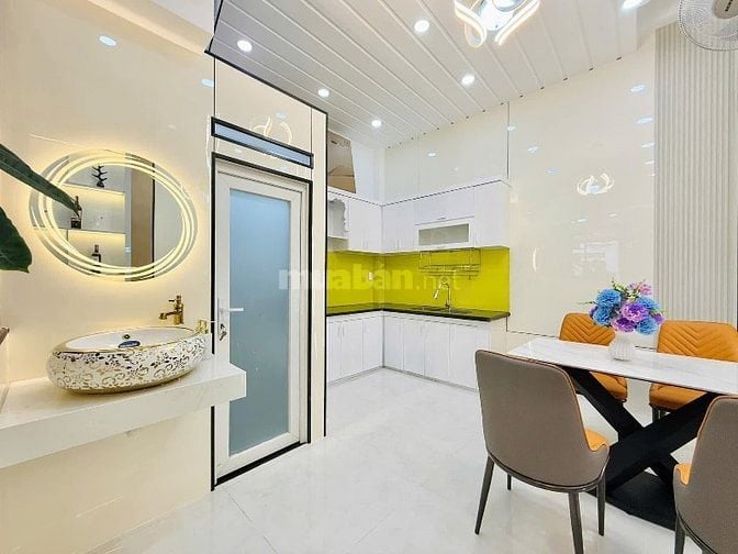 NHÀ BÁN 3 TẦNG ĐƯỜNG ĐOÀN VĂN BƠ, P8, QUẬN 4- 40m2/ 3 tỷ 150
