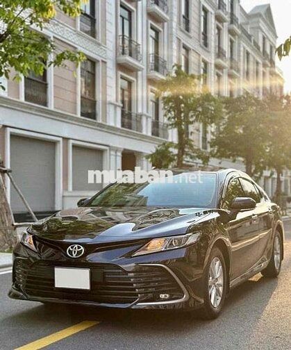 Toyota Camry 2.0G Model 2023 Sedan Hạng D Siêu Cọp