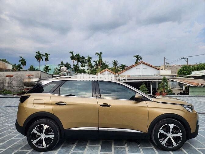 Peugeot 3008 2018 1.6L Turbo - 106000 km