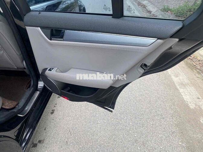 Mercedes Benz C Class 2008 C200 Elegance - 80 km