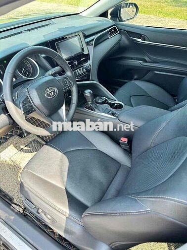 Toyota Camry 2.0G Model 2023 Sedan Hạng D Siêu Cọp