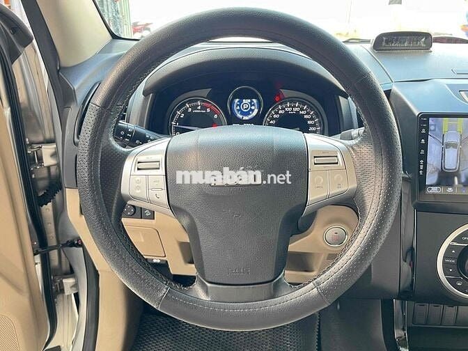 Isuzu MUX 3.0AT 4x4 2019 nhập Thái quá đẹp