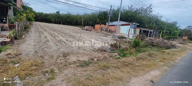 Chính chủ bán 1025.9m đất mặt tiền đường nhựa giá chỉ 1.2 tỷ tại Thạnh