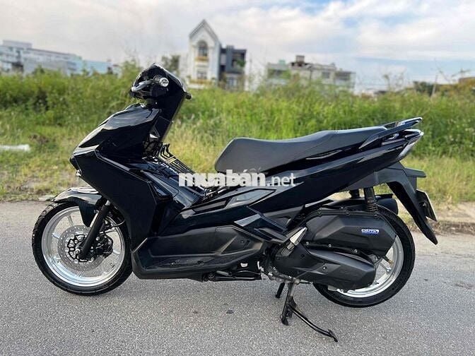 AB 2022 động cơ 4val đã lên mâm crom đĩa AT biển 4