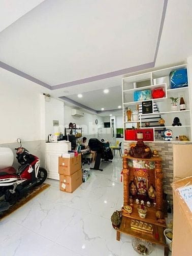 Bán nhà Cao Thắng Q3, 50m² chỉ 2.68 tỷ, sổ riêng, vị trí đẹp