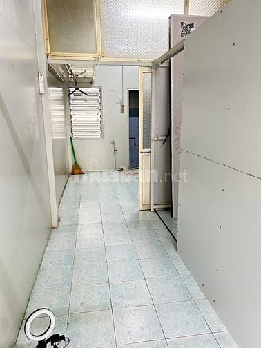 Chung cư Xóm Đầm P10 Q8, SHR , căn góc, gần cầu Chà Và, hỗ trợ NH