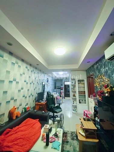 Bán căn hộ plaza p12 Tân Bình – 73m², sổ hồng riêng , view cao thoáng