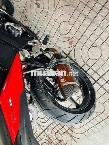 Honda CBR 150 xe nhập máy êm