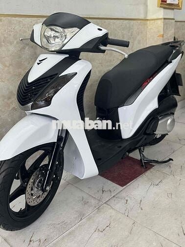 SH 125 ABS đời 2017 máy rin phun nguyên chiếc ý